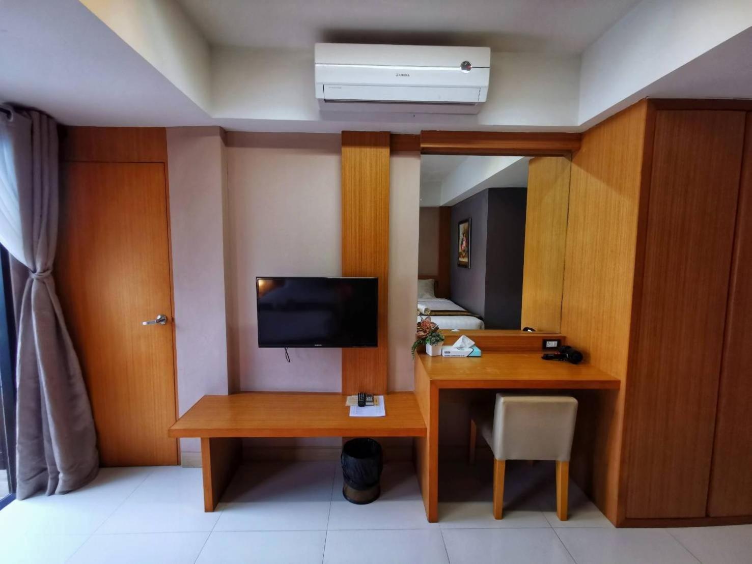 Buritel Hotel Buriram Quarto foto